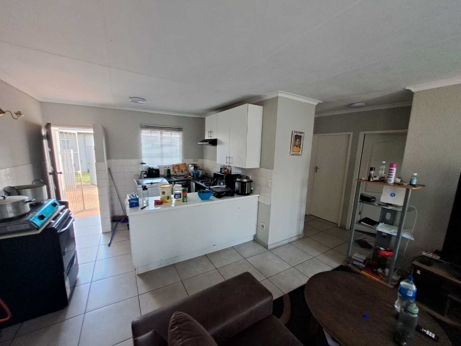 2 Bedroom Property for Sale in Birch Acres Gauteng