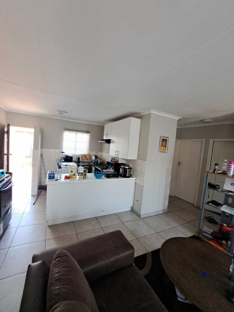 2 Bedroom Property for Sale in Birch Acres Gauteng