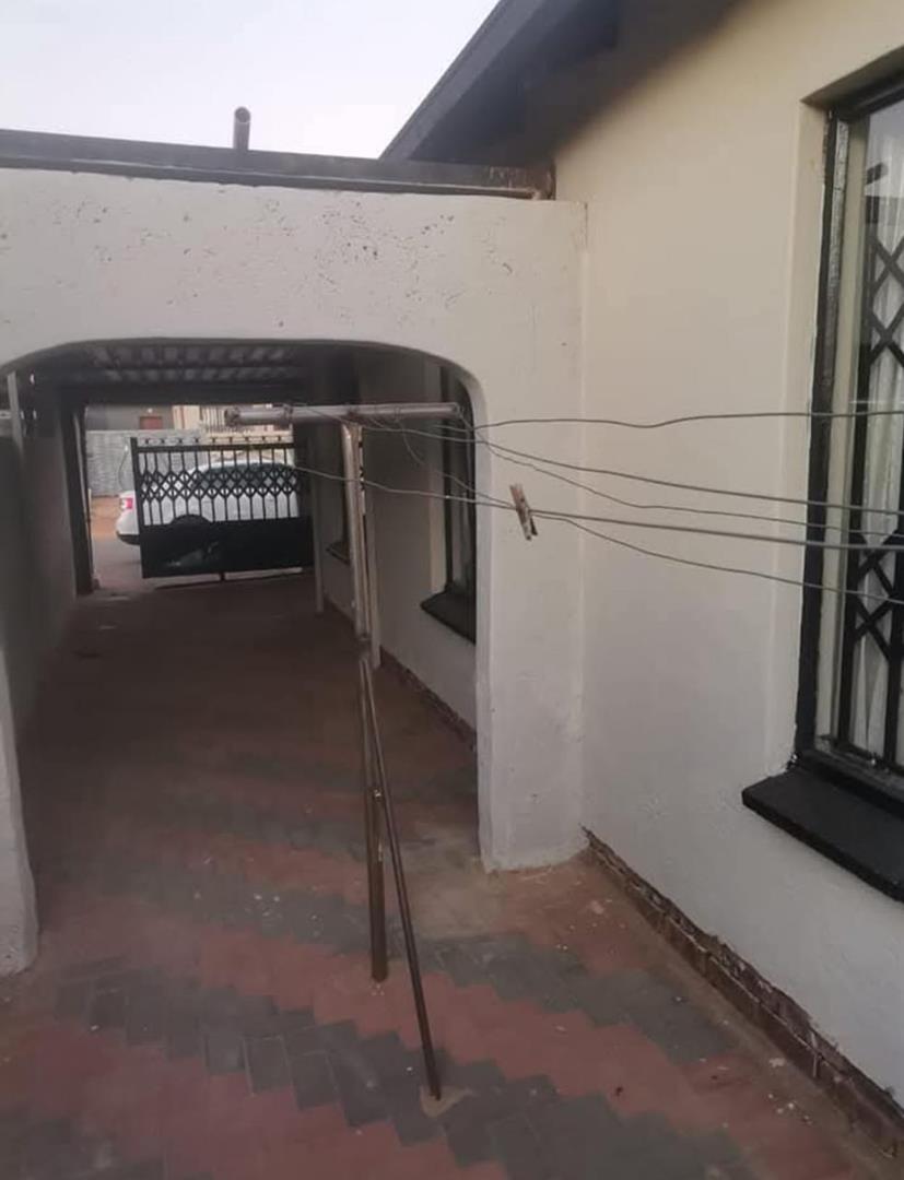 To Let 3 Bedroom Property for Rent in Soshanguve VV Gauteng
