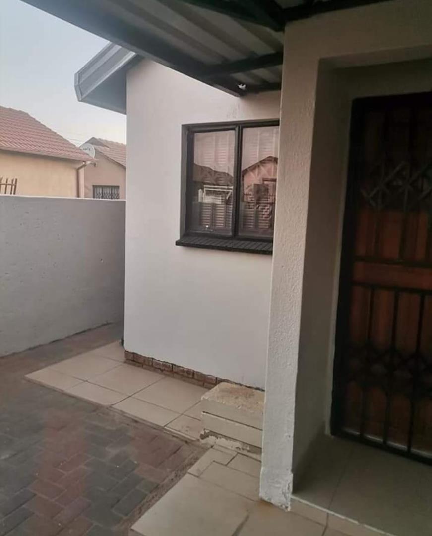 To Let 3 Bedroom Property for Rent in Soshanguve VV Gauteng