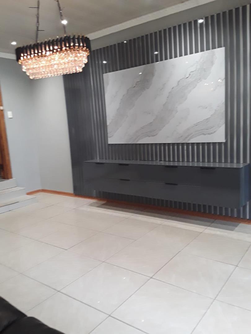 4 Bedroom Property for Sale in Dersley Gauteng