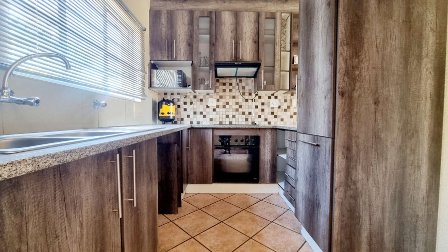 2 Bedroom Property for Sale in Equestria Gauteng