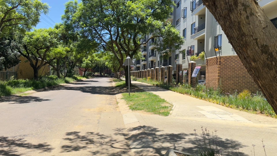 1 Bedroom Property for Sale in Waterkloof Gauteng