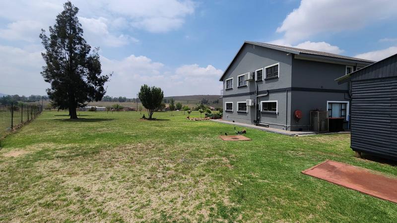 6 Bedroom Property for Sale in Blue Saddle Ranches Gauteng