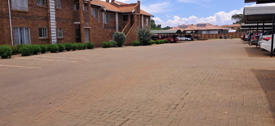 2 Bedroom Property for Sale in Clarina Gauteng