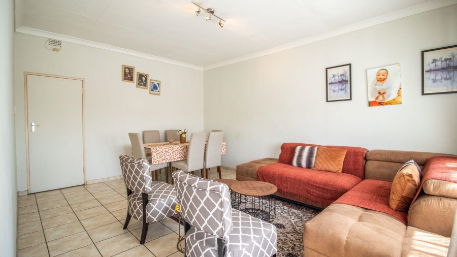 1 Bedroom Property for Sale in Lambton Gauteng