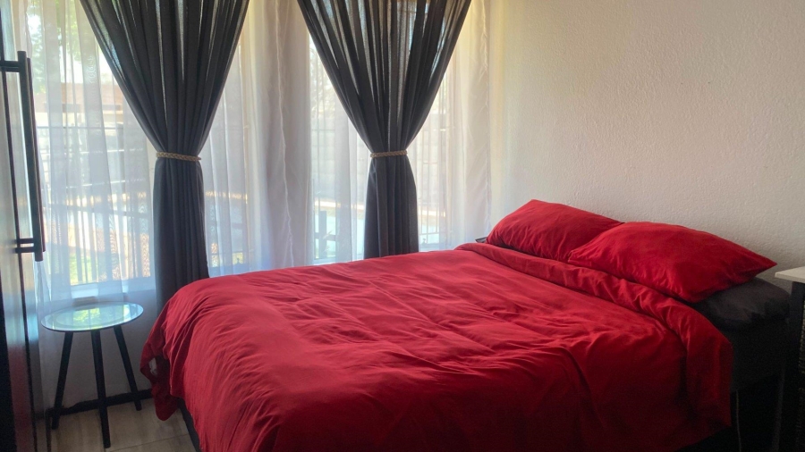 To Let 3 Bedroom Property for Rent in Dalpark Gauteng