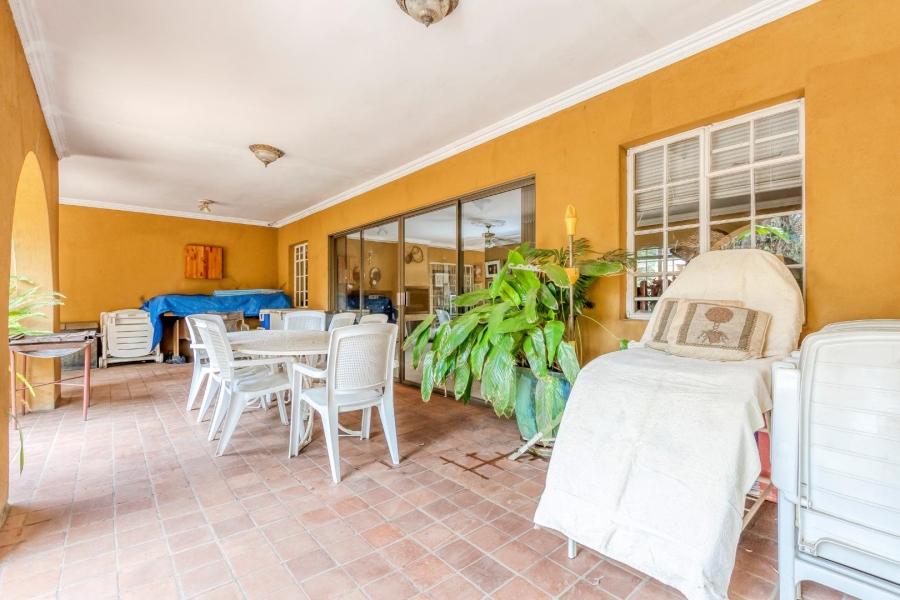 2 Bedroom Property for Sale in Glen Austin Gauteng