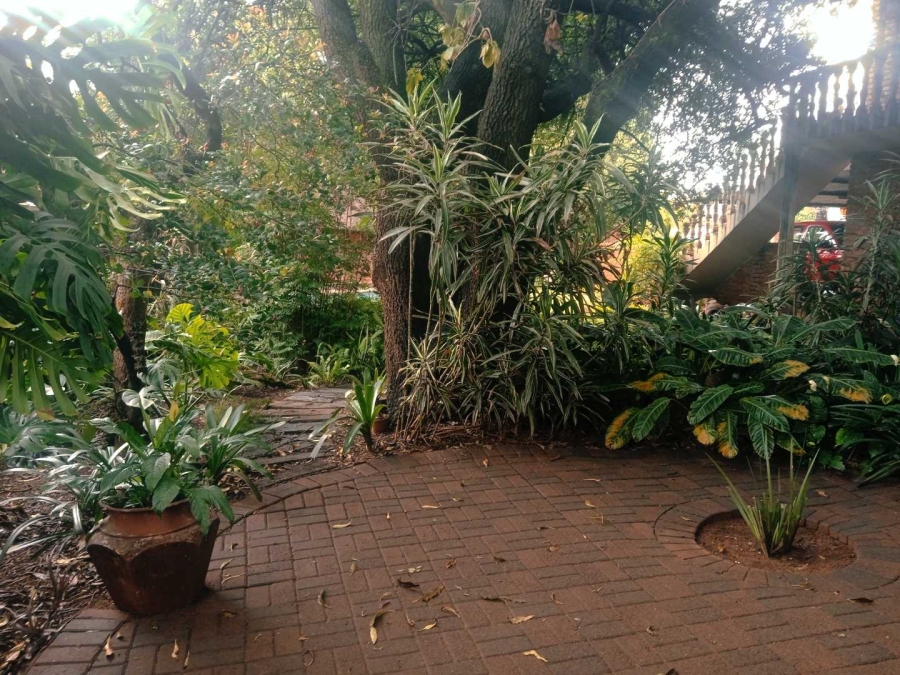 5 Bedroom Property for Sale in Theresa Park Gauteng