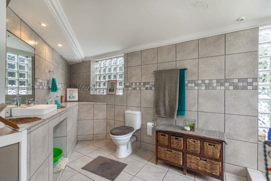 4 Bedroom Property for Sale in Moreleta Park Gauteng