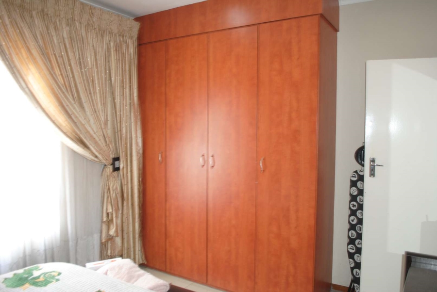 3 Bedroom Property for Sale in Kookrus Gauteng