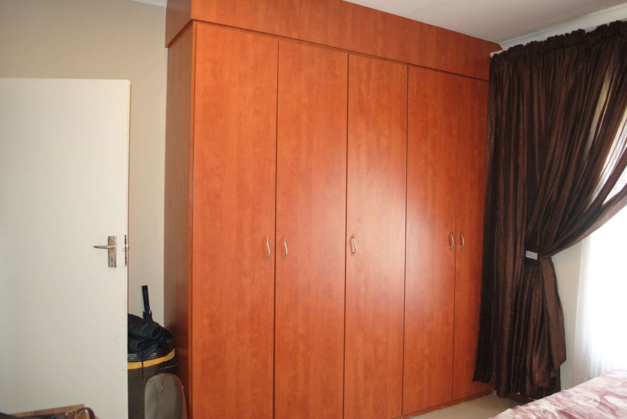 3 Bedroom Property for Sale in Kookrus Gauteng