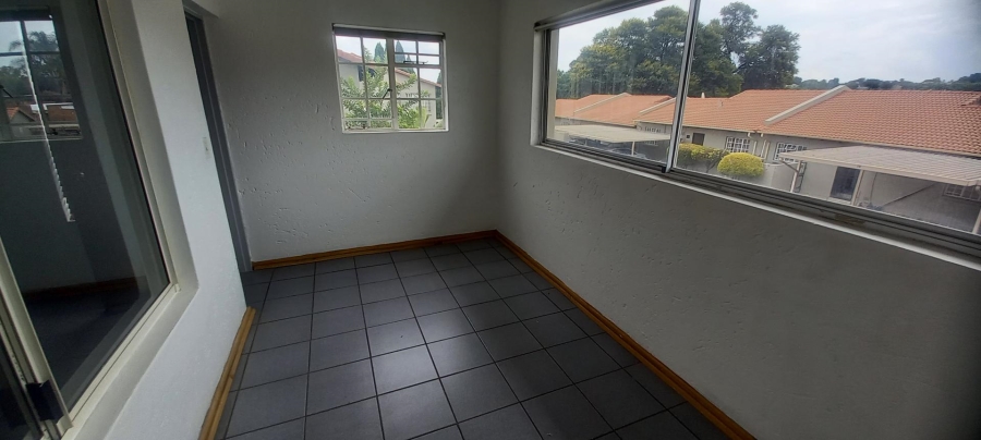 2 Bedroom Property for Sale in Freeway Park Gauteng