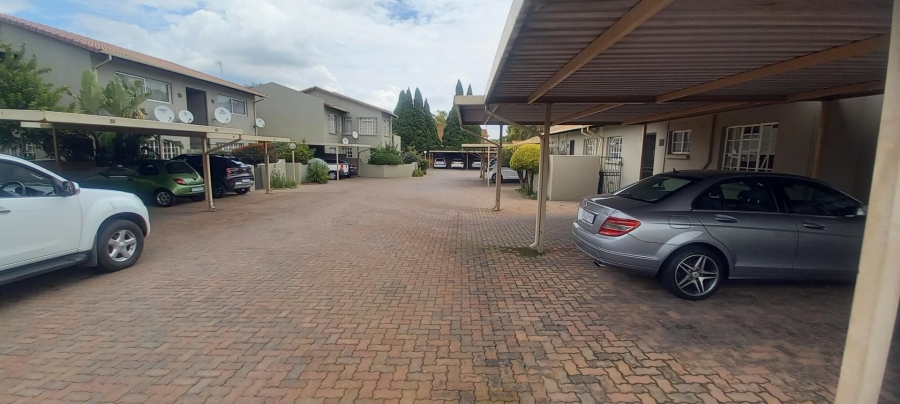 2 Bedroom Property for Sale in Freeway Park Gauteng