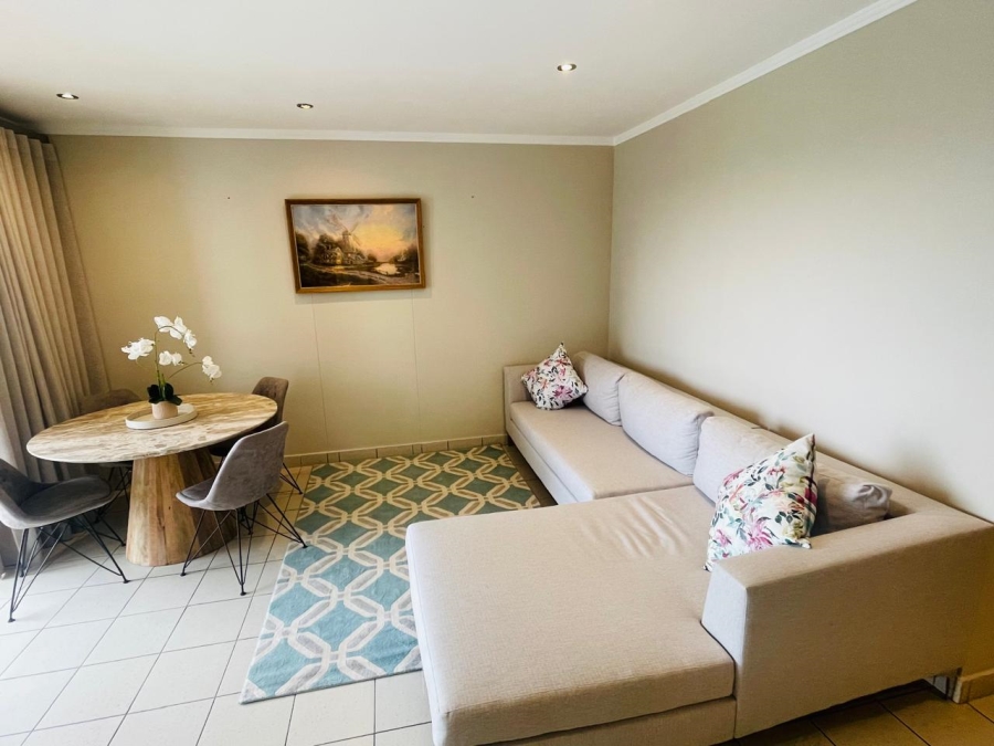 2 Bedroom Property for Sale in Sandhurst Gauteng