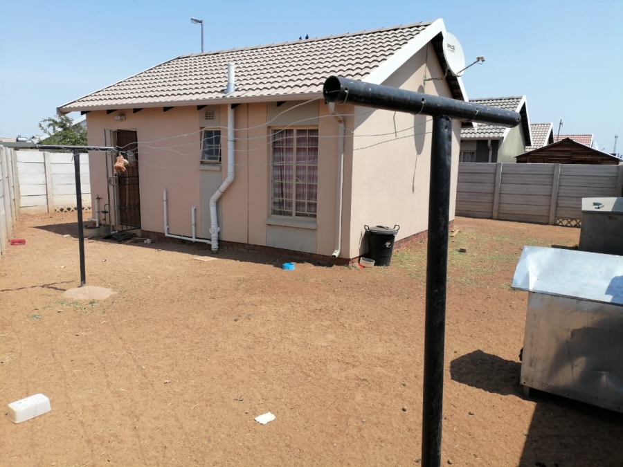 2 Bedroom Property for Sale in Palm Ridge Gauteng