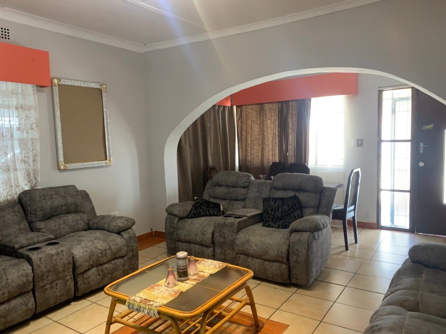 3 Bedroom Property for Sale in South Hills Gauteng