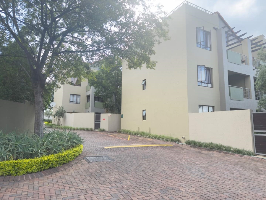 2 Bedroom Property for Sale in Broadacres Gauteng
