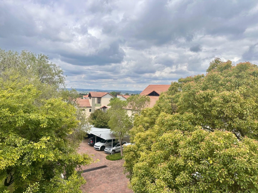 2 Bedroom Property for Sale in Broadacres Gauteng