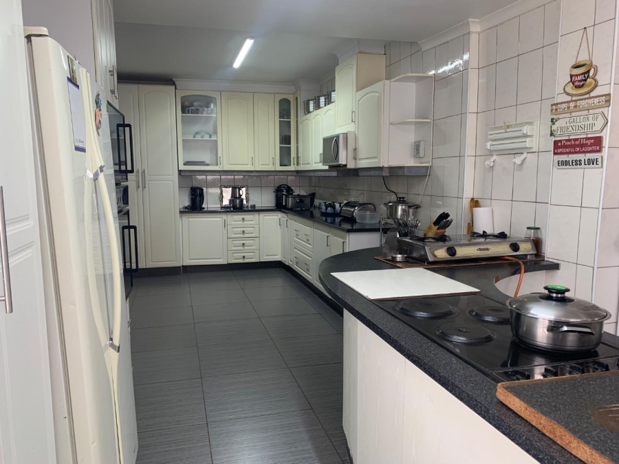 3 Bedroom Property for Sale in Lenasia Gauteng