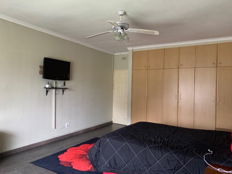 3 Bedroom Property for Sale in Lenasia Gauteng