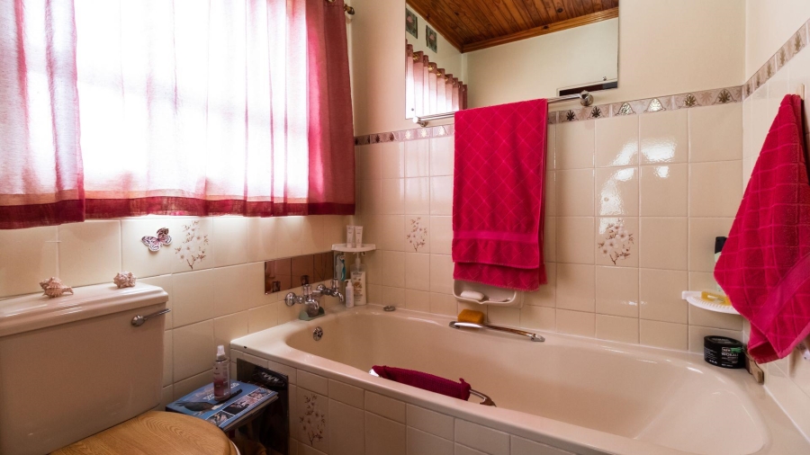 4 Bedroom Property for Sale in Dalpark Gauteng