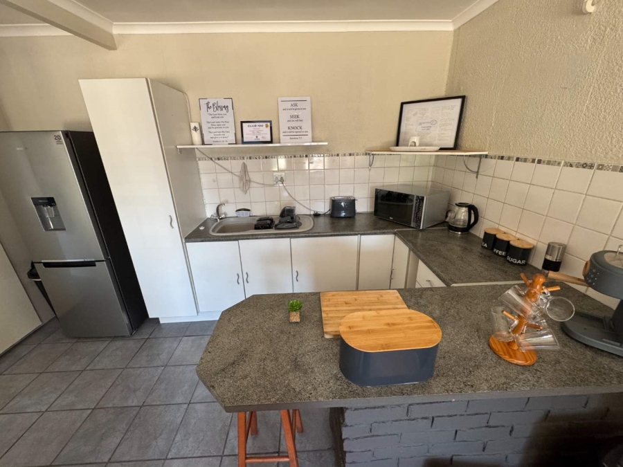 6 Bedroom Property for Sale in Brackendowns Ext 2 Gauteng