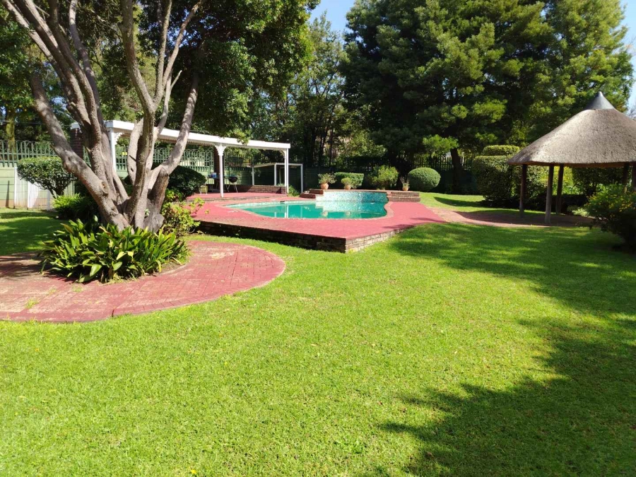 4 Bedroom Property for Sale in Selcourt Gauteng