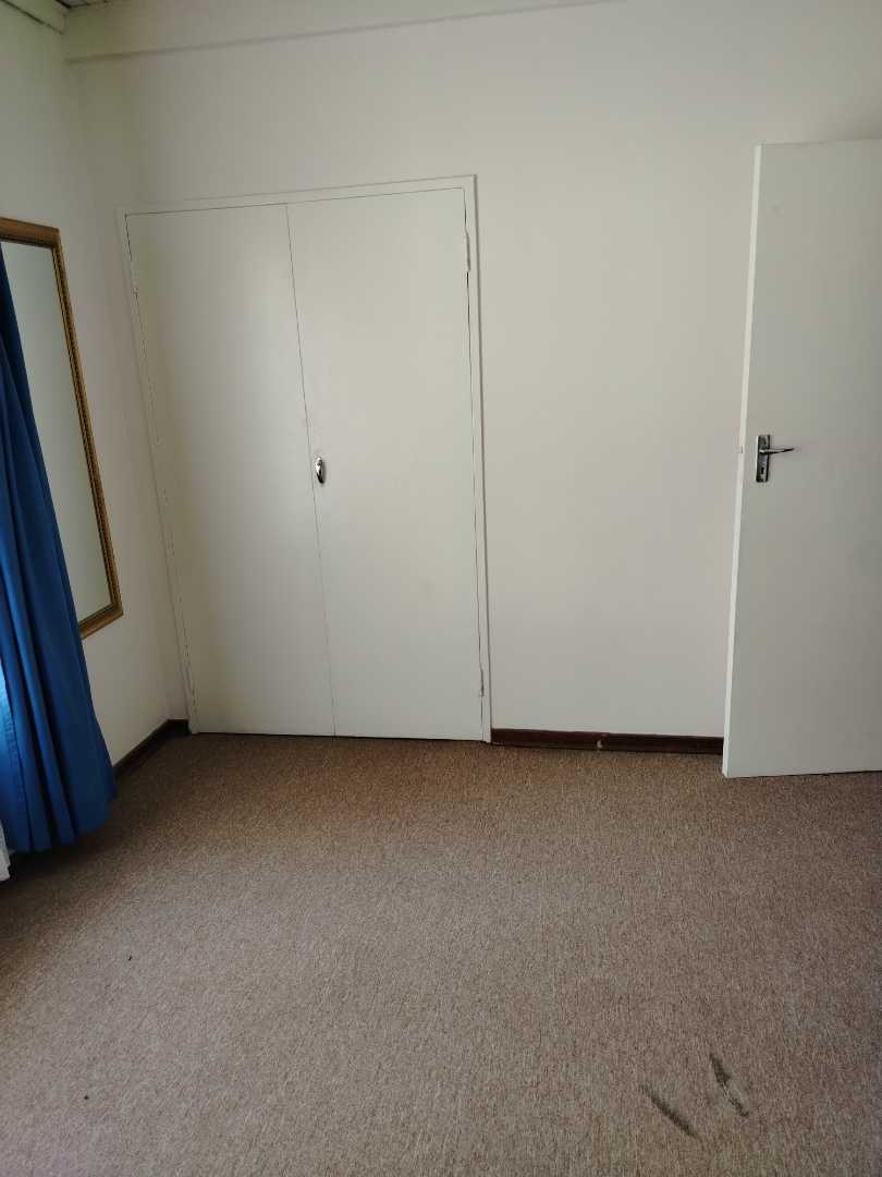 4 Bedroom Property for Sale in Selcourt Gauteng