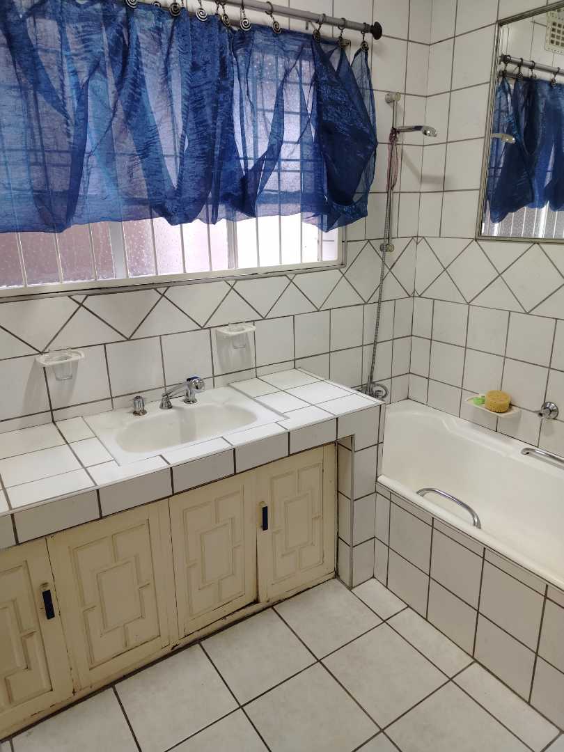 4 Bedroom Property for Sale in Selcourt Gauteng