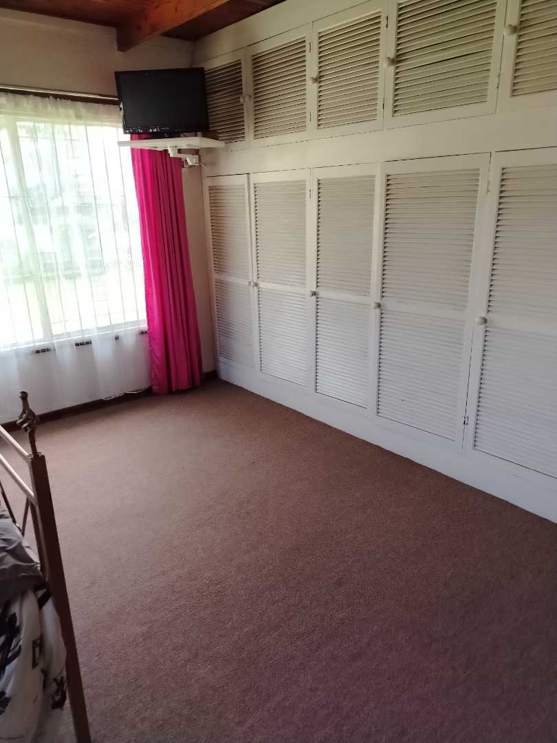 4 Bedroom Property for Sale in Selcourt Gauteng