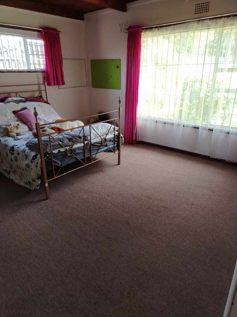 4 Bedroom Property for Sale in Selcourt Gauteng