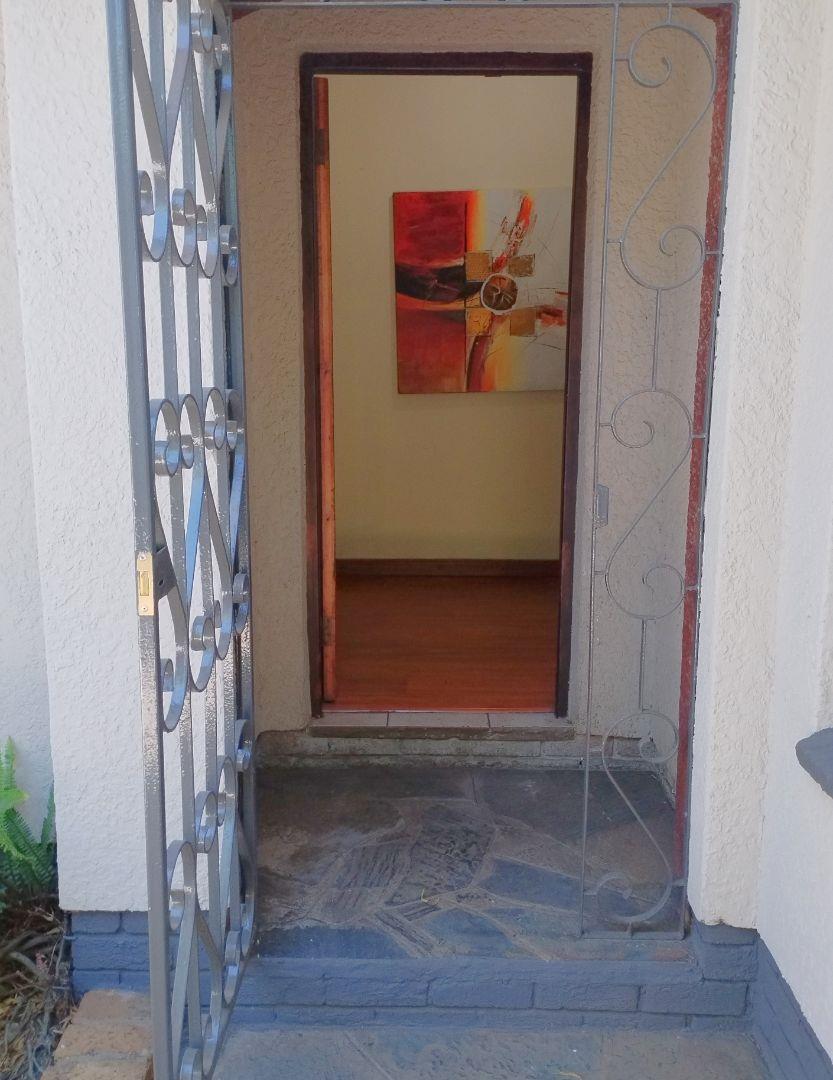 3 Bedroom Property for Sale in Glenvista Gauteng
