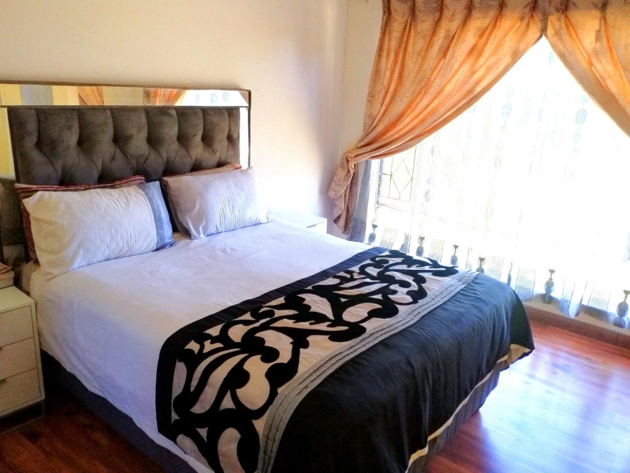 3 Bedroom Property for Sale in Glenvista Gauteng