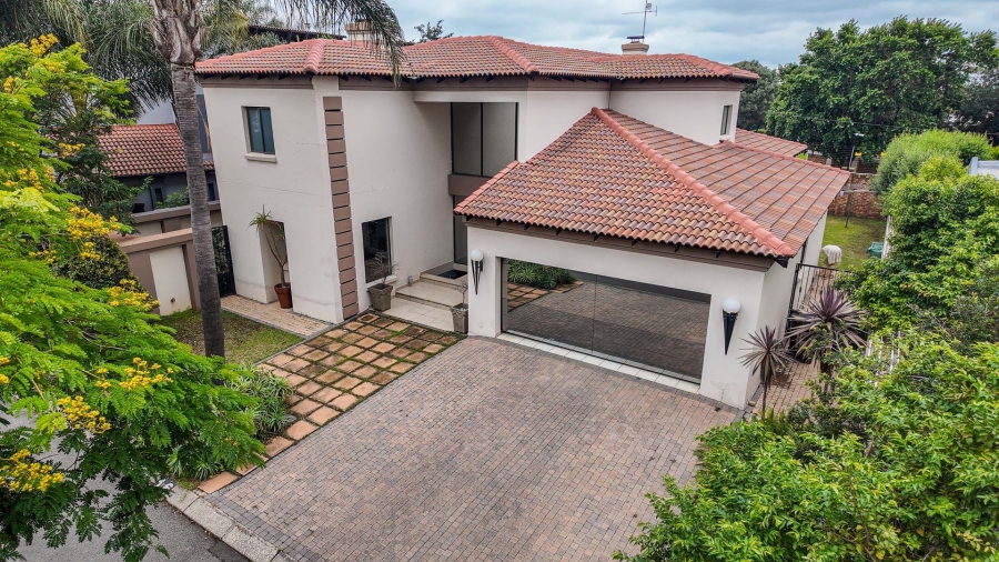 5 Bedroom Property for Sale in Beyerspark Gauteng