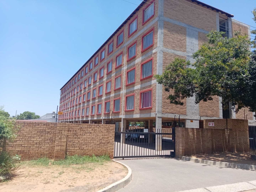 2 Bedroom Property for Sale in Pretoria North Gauteng