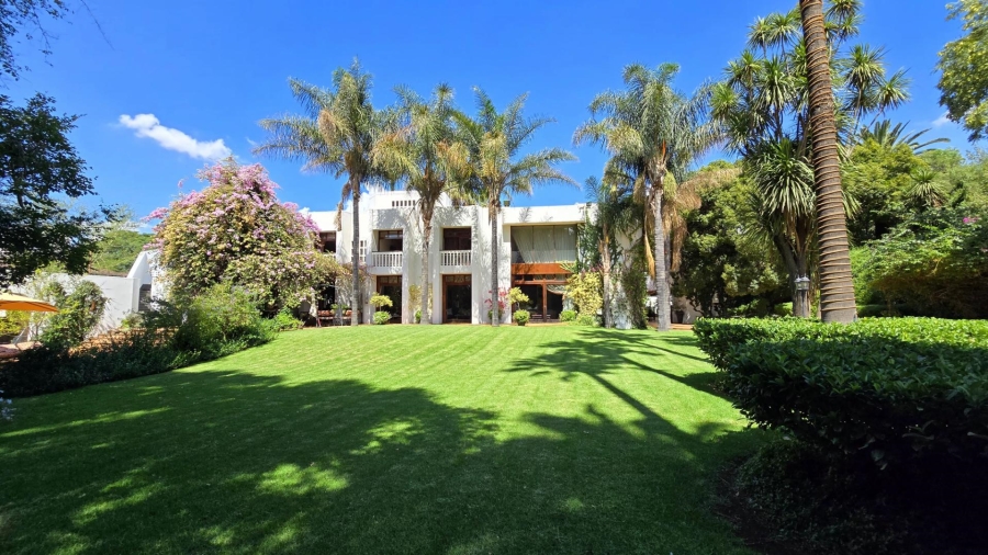 5 Bedroom Property for Sale in Alberante Gauteng