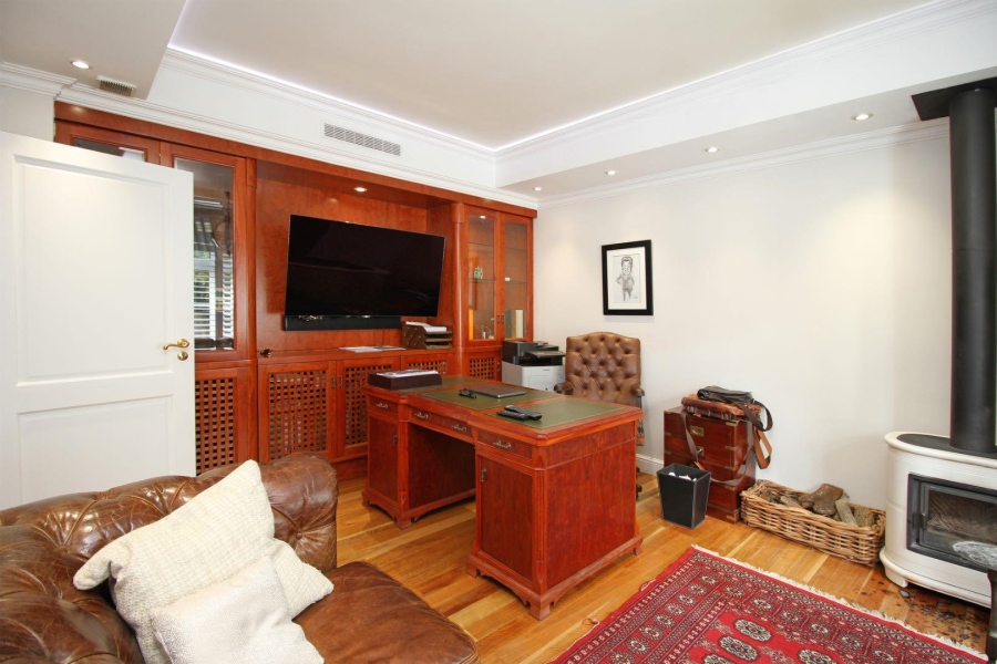 5 Bedroom Property for Sale in Fourways Gauteng