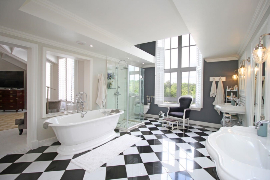 5 Bedroom Property for Sale in Fourways Gauteng