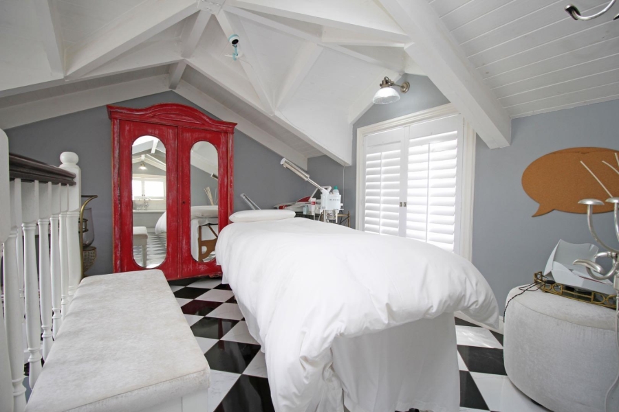 5 Bedroom Property for Sale in Fourways Gauteng