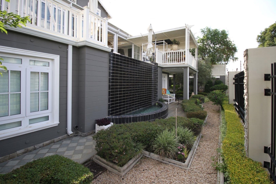 5 Bedroom Property for Sale in Fourways Gauteng