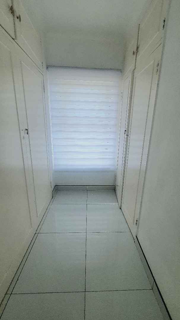 6 Bedroom Property for Sale in Winchester Hills Gauteng
