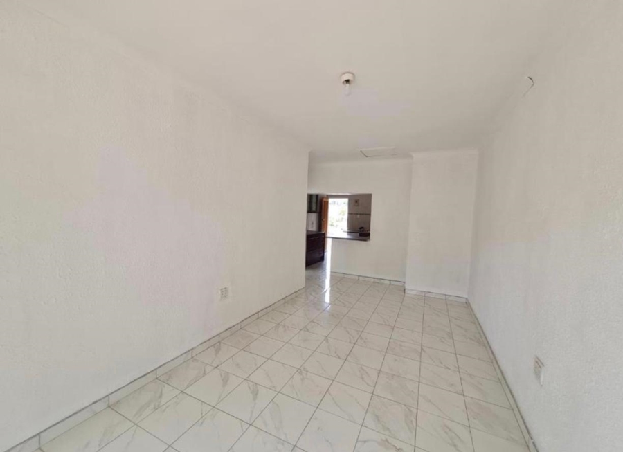 6 Bedroom Property for Sale in Winchester Hills Gauteng