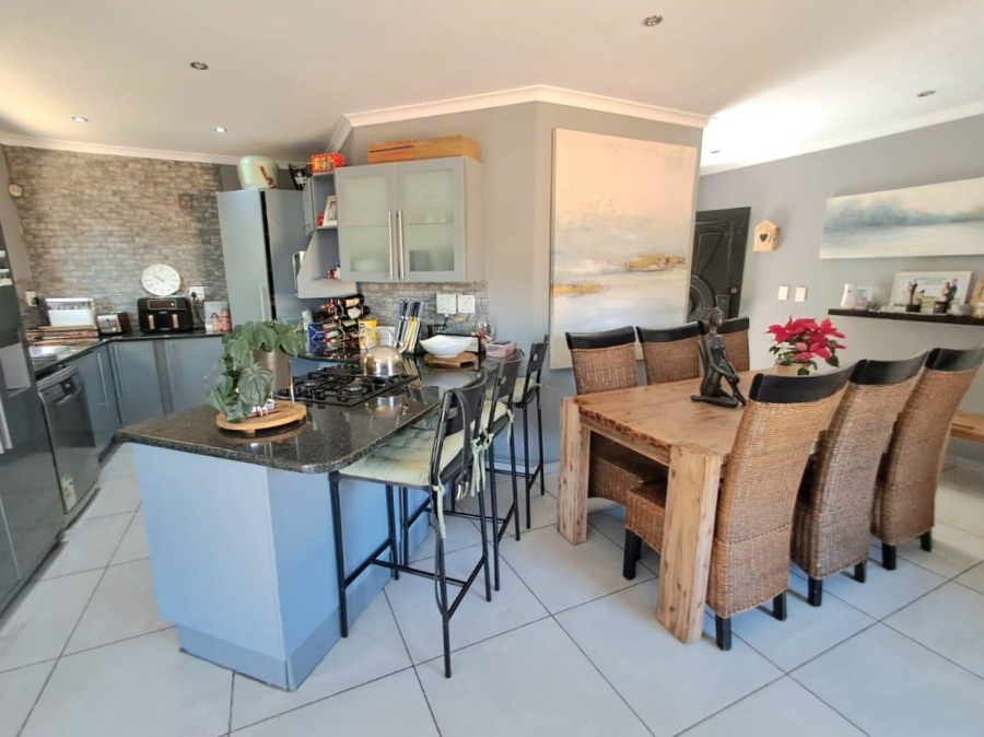 2 Bedroom Property for Sale in Albemarle Gauteng