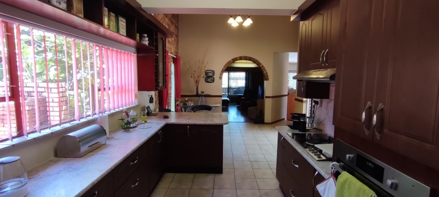 4 Bedroom Property for Sale in Menlyn Gauteng