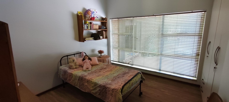 4 Bedroom Property for Sale in Menlyn Gauteng