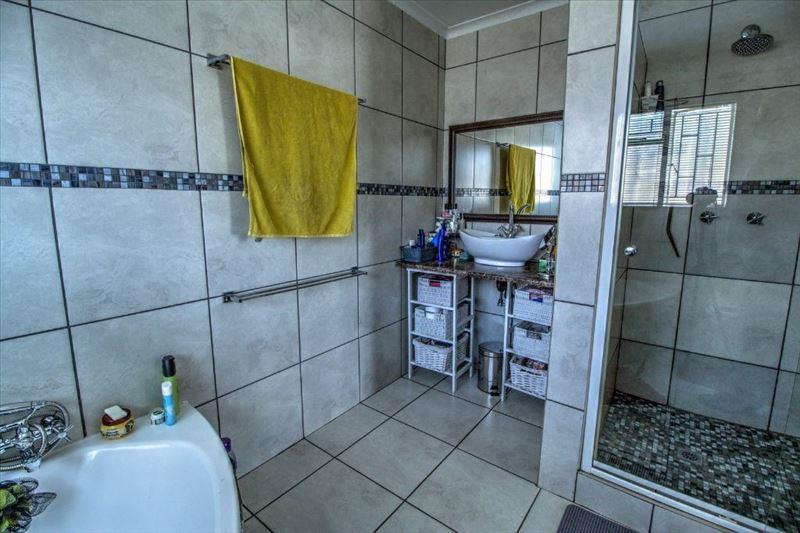 3 Bedroom Property for Sale in Van Riebeeck Park Gauteng