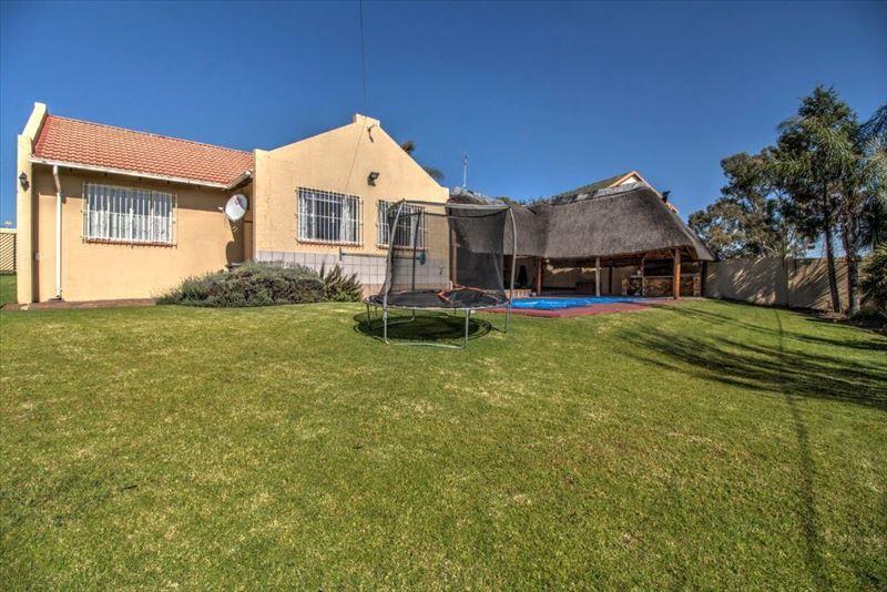 3 Bedroom Property for Sale in Van Riebeeck Park Gauteng