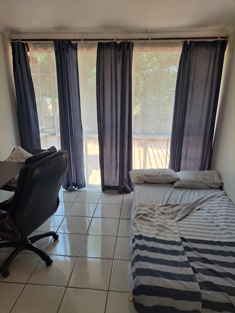 2 Bedroom Property for Sale in Kilner Park Gauteng