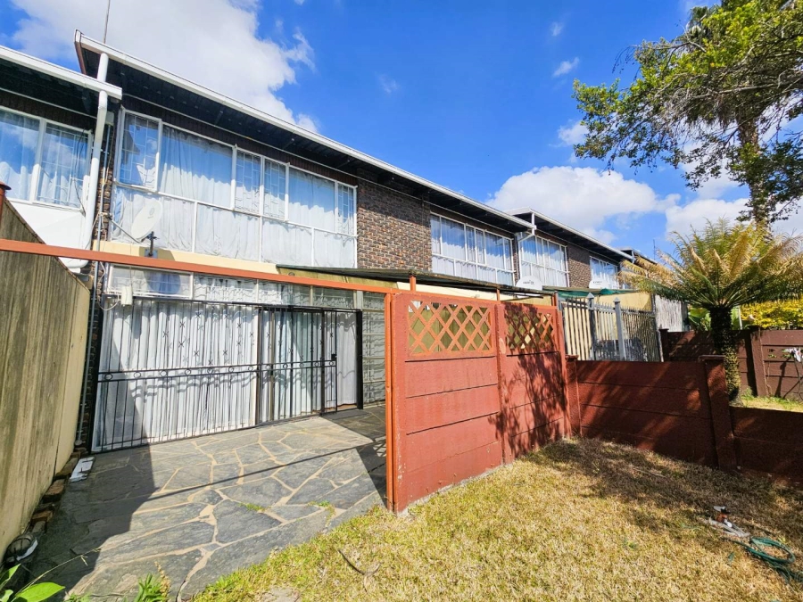 2 Bedroom Property for Sale in Kilner Park Gauteng